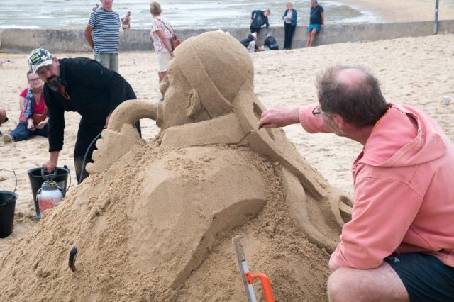 2026 08 26 03 DyoniVal Journee au port Sculpture de sable 016 1024x681