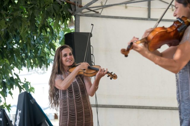 2026 08 26 05 DyoniVal Journee au port Concert des Amazones 002 1024x681